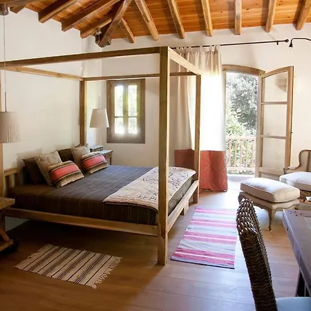 Beachfront Villa, Sun And Sea بيت للعطل Kanapitsa (Skiathos)